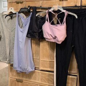 Work out pants, 2 top, 2 sports bras, great workout outfit. Smoke & pet free.